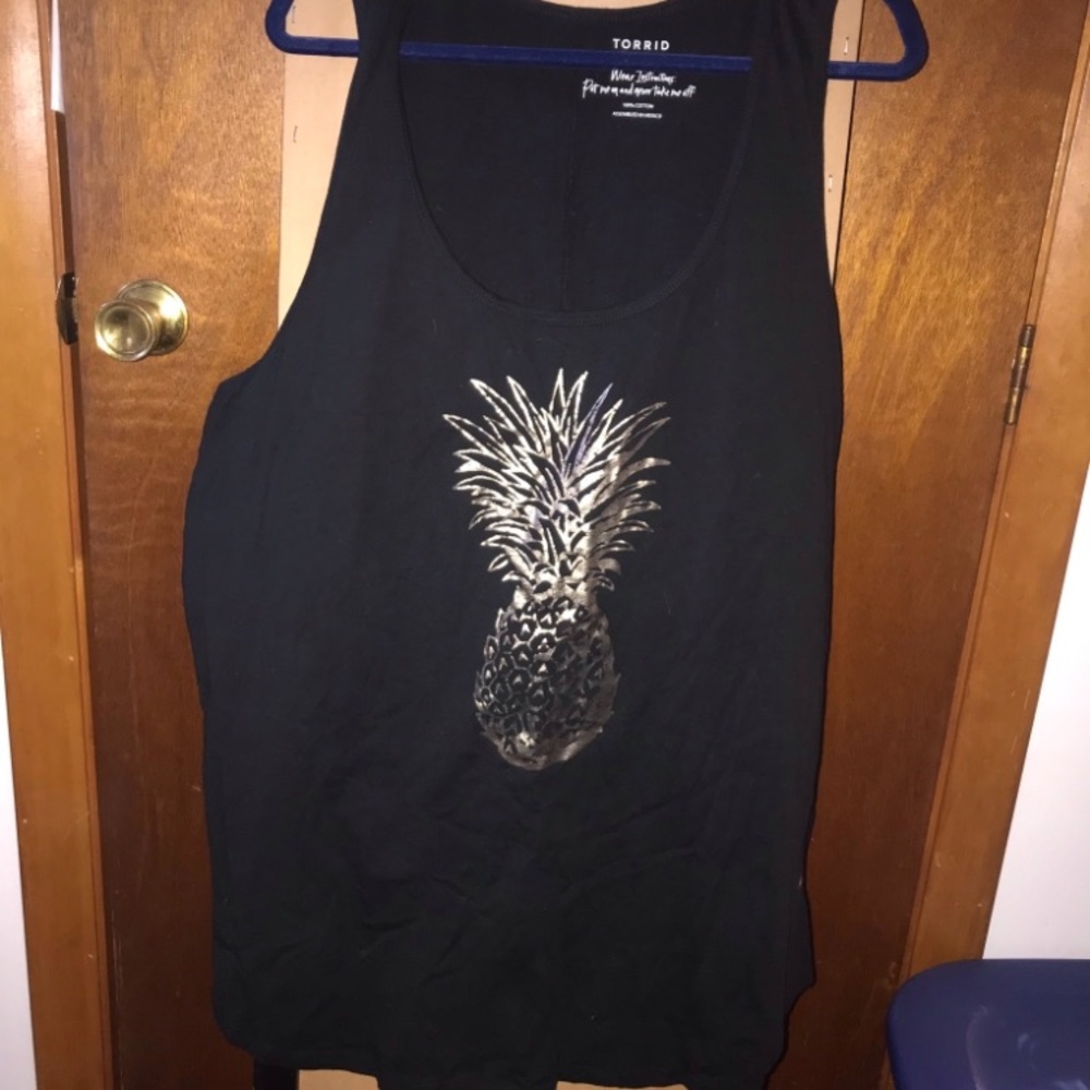 Pineapple tank top. Size 4 like new